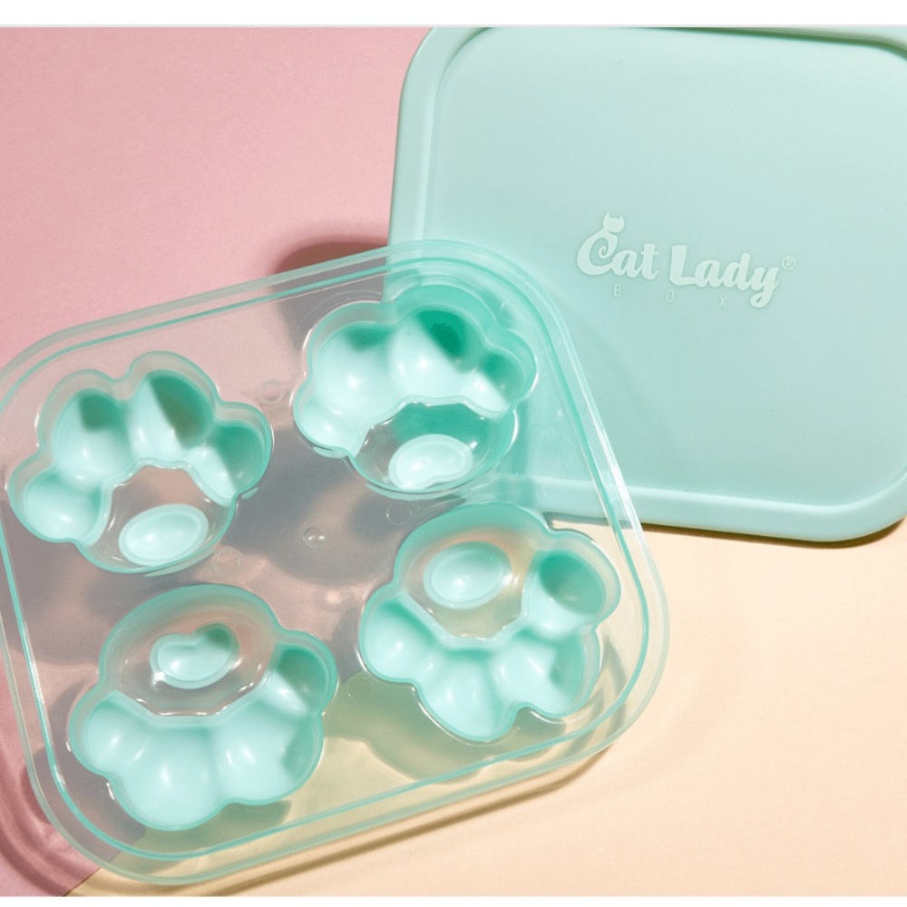 Cat Lady Box Paw ice cube tray NIP